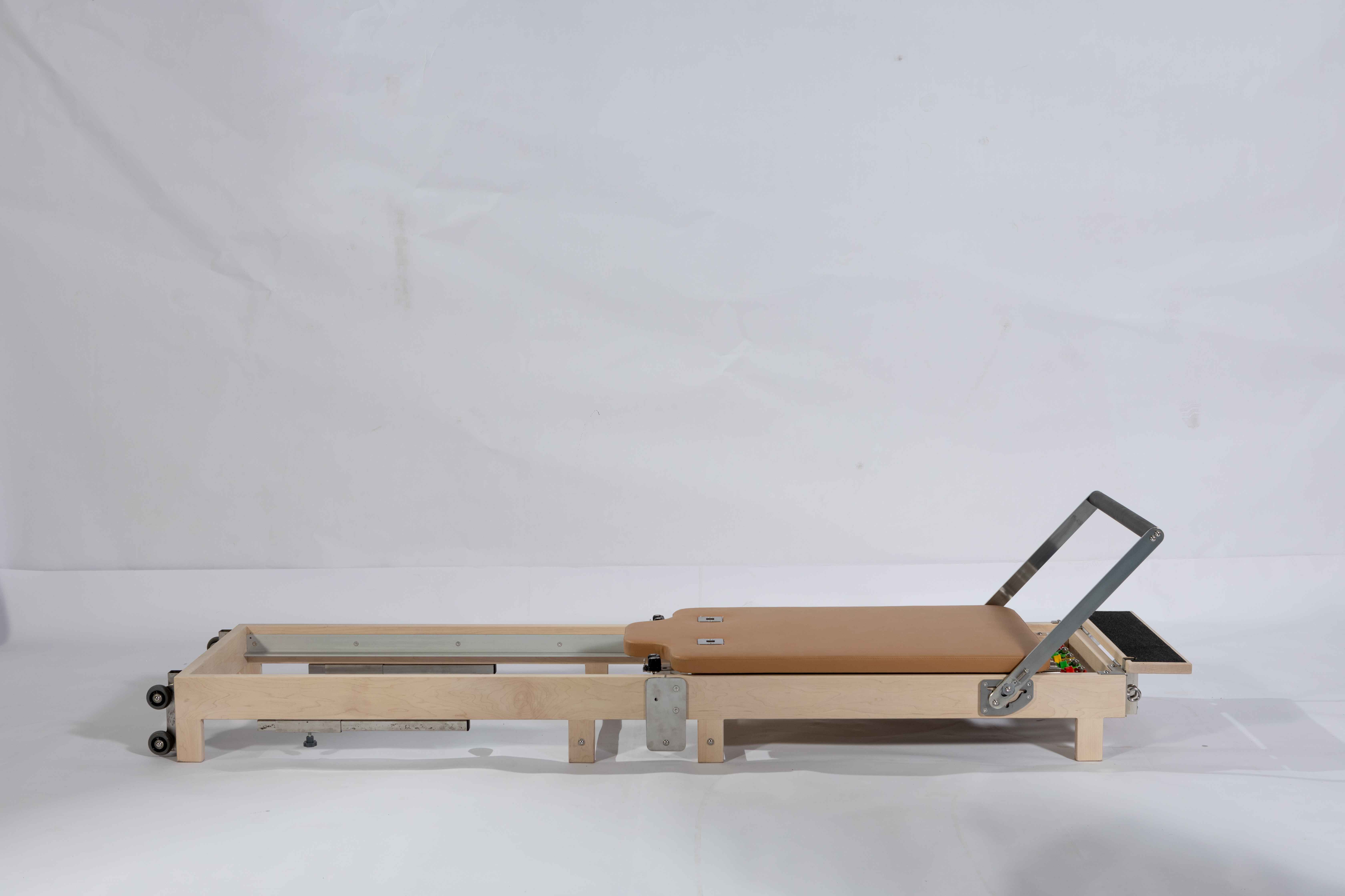 Maple Wood Pilates Reformer, A - Pilates & Yoga Tina Fehrenbach 评论和价格