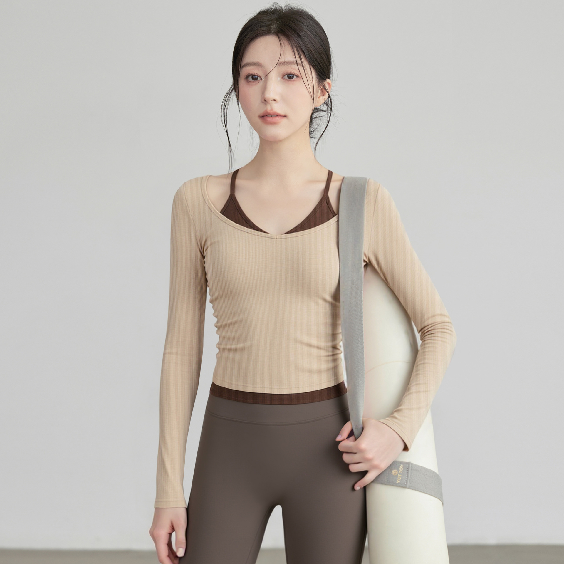 New Arrival Women Long Sleeve  - Pilates V Yoga 评论和价格