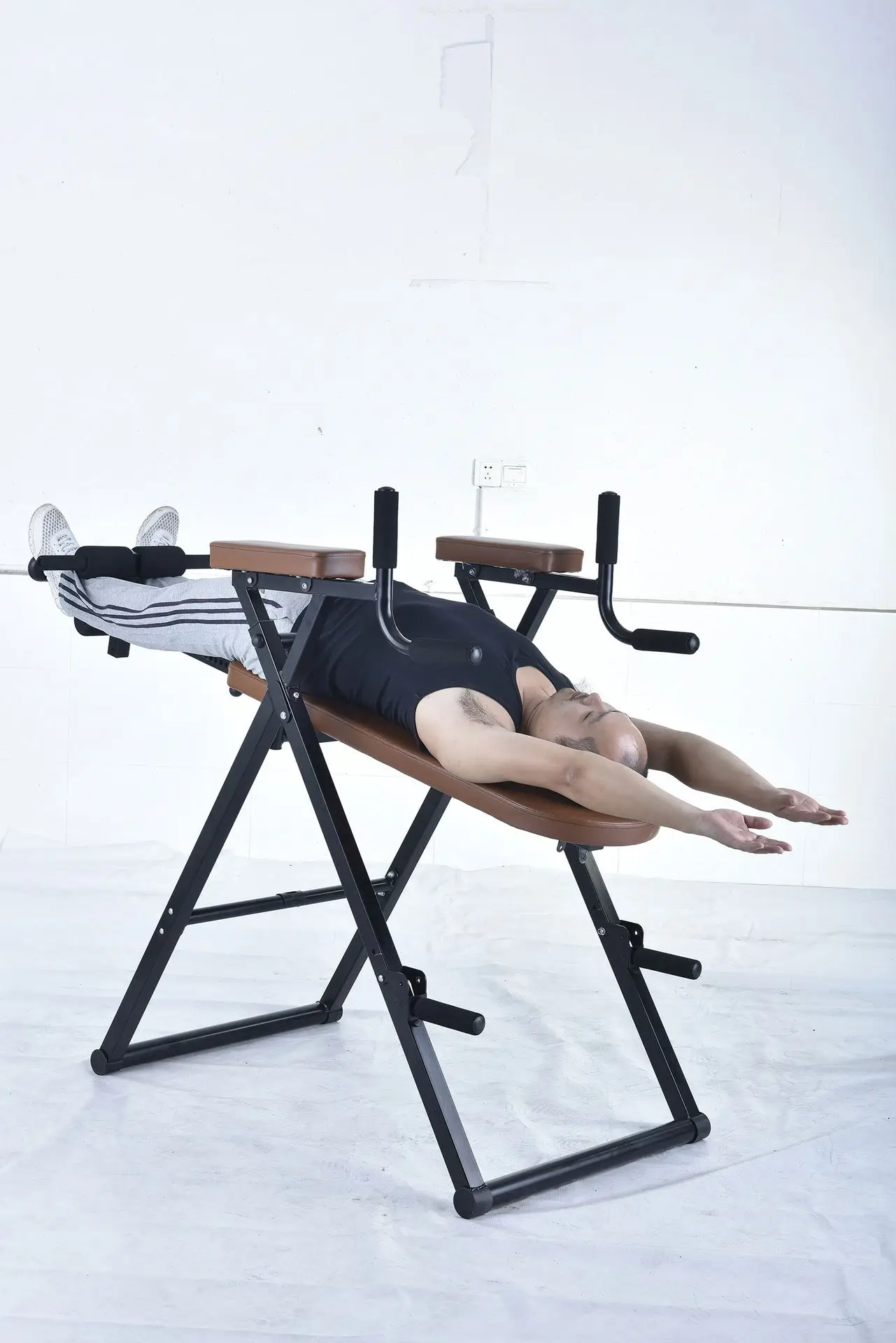 l New Design Multi Functional  - Inversion Table Fold 评论和价格